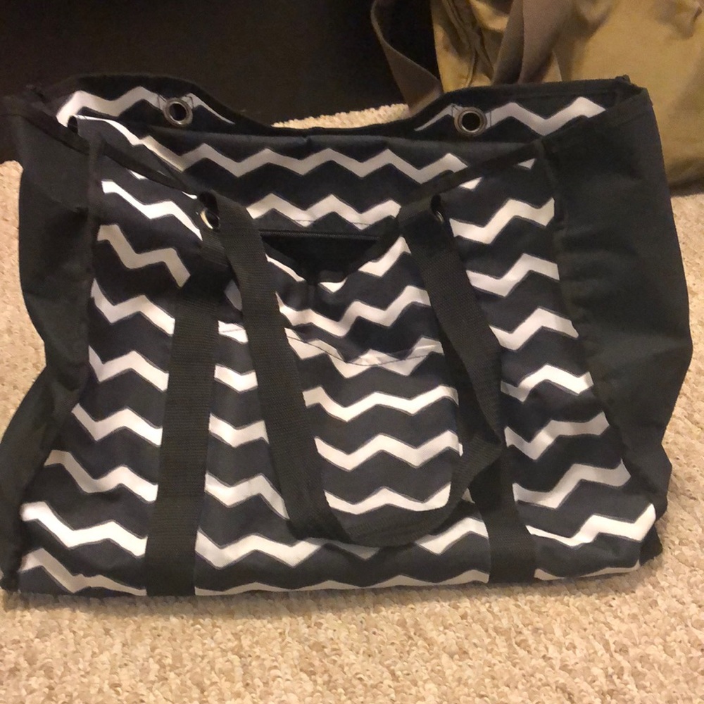 Thirty-One Organizing Utility Tote